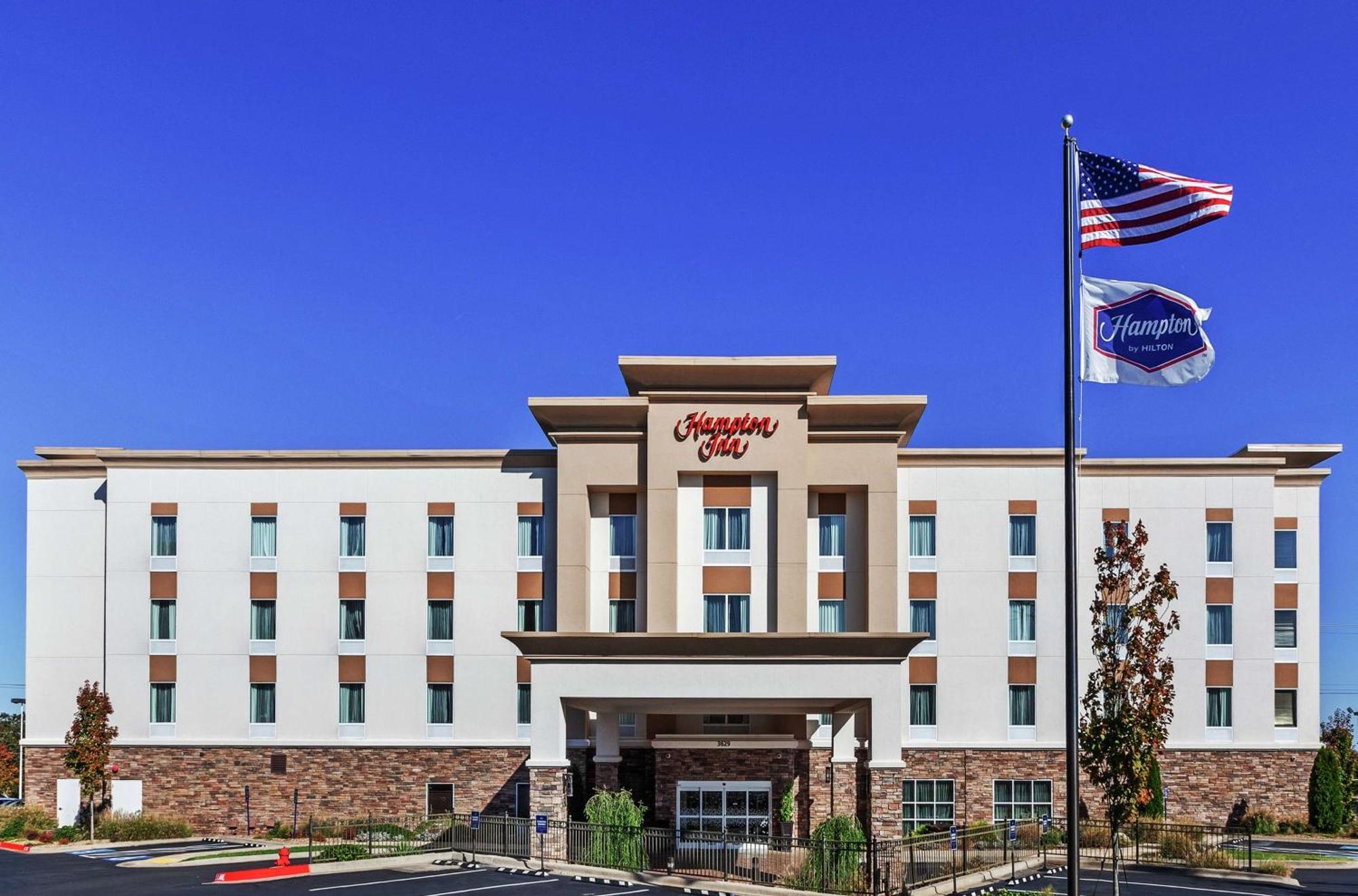 Hampton Inn North Little Rock Mccain Mall, Ar Exterior photo